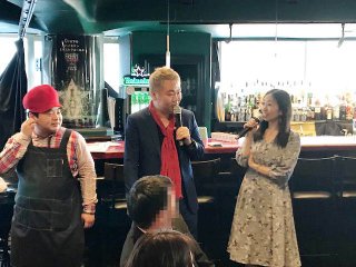 田中絵音さんが司会進行（右）／（Ｃ）コクハク