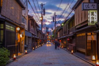 祇園はオトナの街（写真:iStock）