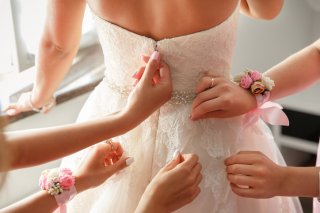 結婚式をしないカップル急増…若者が“あえて式をしない”理由
