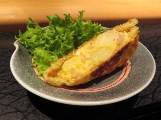 「ポテトサラダの稲荷焼き」じゃがいもの甘みを油揚げにイン