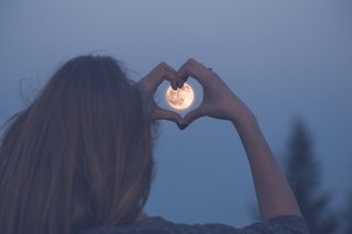 自分にやさしく（写真:iStock）