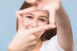 笑顔はやっぱり好印象！（写真:iStock）