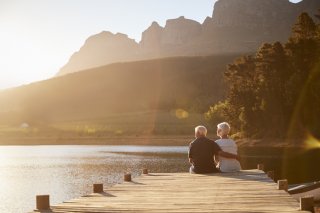 人生は山あり谷ありだから…（写真:iStock）