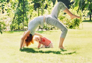 子育てに忙しいから…を言い訳に後回しにしないで（写真:iStock）