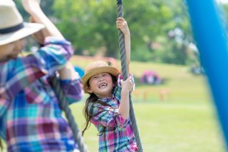 そんなときは子供と一緒に出かけちゃおう！（写真:iStock）