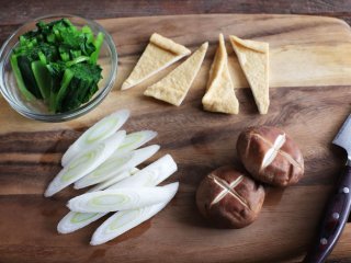 材料の大きさはなるべく揃えて（写真:ぐっち夫婦）