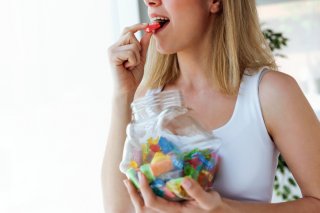 そもそもグミって女子のほうが好きだよね♡（写真:iStock）