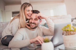 「適度な妥協」で幸せをつかもう（写真:iStock）