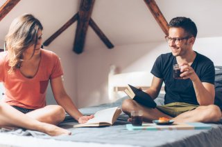 べったりとした関係より適度な距離を好む（写真:iStock）