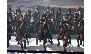 デビューから9カ月でNHK紅白初出場。欅坂46にはゆっくり段階を踏んでの成功という手順がなかった（Ｃ）日刊ゲンダイ