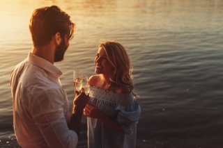 「彼女にしてください」（写真:iStock）