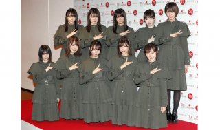 デビュー年から紅白に4年連続出場してきた欅坂46。昨年会見に登場したメンバーは現・櫻坂46の主力でもある／（C）日刊ゲンダイ