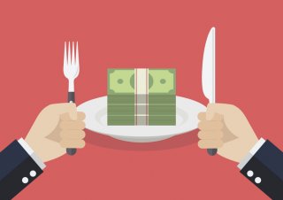 彼が食べるのはあなたのお金（写真:iStock）