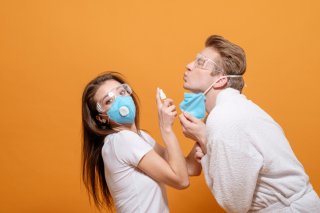 キスにも感染リスクがあるけれど…（写真:iStock）