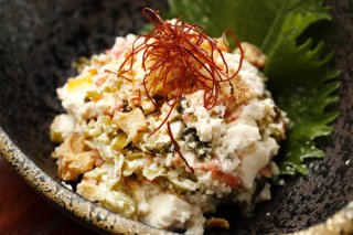 レンジで簡単に作れる「木綿豆腐の干しエビ刻み高菜和え」