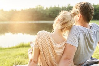 会話がなくても幸せ（写真:iStock）