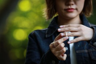 思い切って距離を置いてみては（写真:iStock）