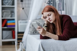 どうして電話に出ないの？（写真:iStock）