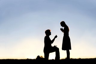 結婚を急いでいる人をまず選ぶ（写真:iStock）