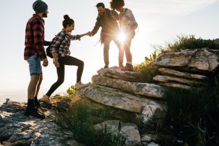 趣味のサークルで素敵な出会いがあるかも（写真:iStock）