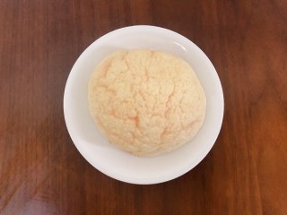 やさしい甘さのメロンパン（税込118円）／（C）コクハク