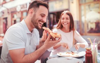 普段通りに接することが大切（写真:iStock）