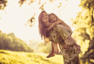 娘も離婚前より楽しそう（写真:iStock）