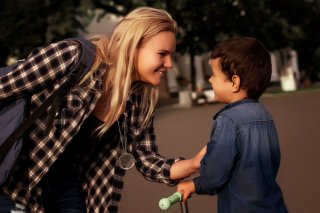 大人の事情に我が子を巻き込んではいけない（写真:iStock）