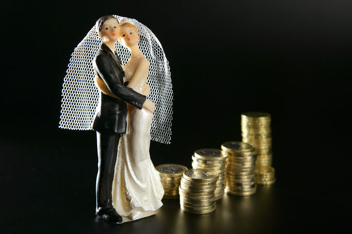 結婚相手に高収入を求める女性のタイプは？（写真:iStock）