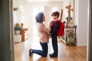 優しい子になってね（写真:iStock）