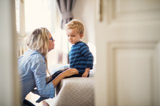 息子に話を聞こうにも…（写真:iStock）