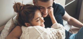 素直になってさらに愛される彼女に♡（写真:iStock）