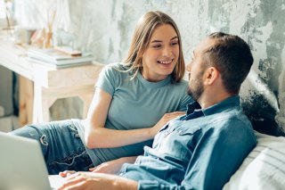 褒めて、受け入れて、自信を持たせよう（写真:iStock）