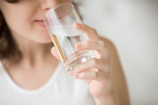 水分はしっかり摂って（写真:iStock）