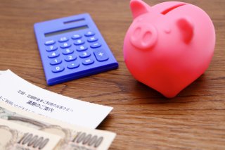 先取貯金で確実に！（写真:iStock）