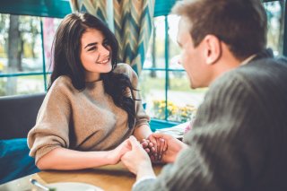 一緒にいて癒される女性を求めている（写真:iStock）