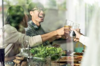 楽しい宅飲みがまさかの修羅場になるとは（写真:iStock）