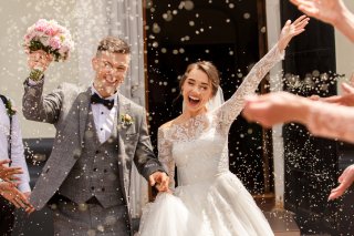 私たち結婚しました♡（写真:iStock）