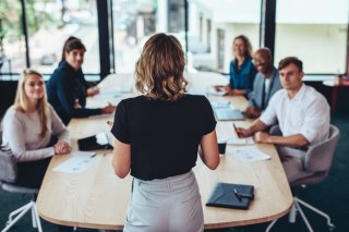 一生懸命な姿にキュンとくる男性多数！（写真:iStock）