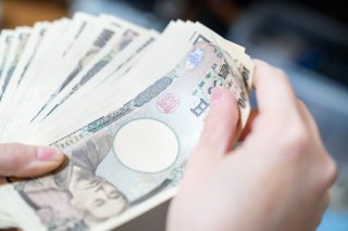 担当に多額のお金を投じたい（写真:iStock）