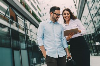 回転の速さにハイスぺ男性もメロメロ（写真:iStock）