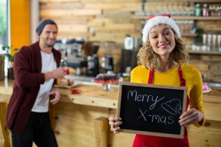 クリスマス？ バイトだよ（写真:iStock）