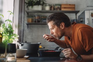 こういう時間も楽しめるタイプ（写真:iStock）