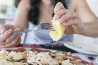 レモンでさっぱり（写真:iStock）