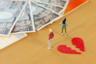 慰謝料の妥当な金額は？（写真:iStock）