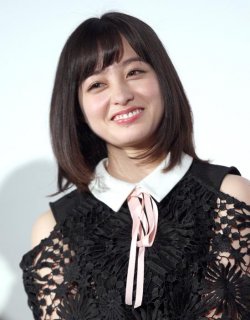 「夕暮れに、手をつなぐ」ヒロインが橋本環奈だったなら…／（C）日刊ゲンダイ