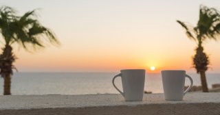 最初に出会った場所で…（写真:iStock）