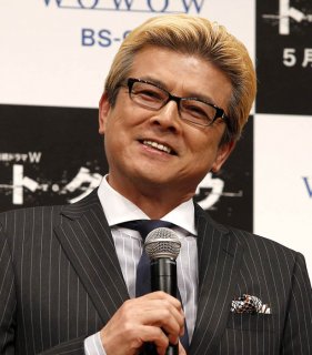 硬軟演じられる俳優さんに…（C）日刊ゲンダイ