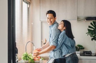 夫との関係も大切に（写真:iStock）