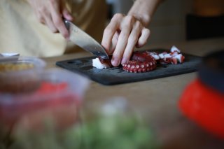 慎重ですなあ（写真:iStock）